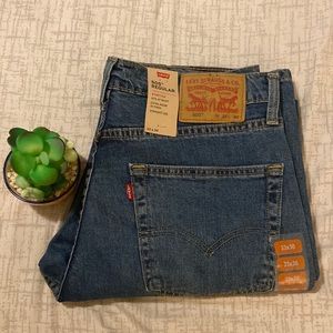 MEN’S LEVI STRAUSS & CO. JEANS